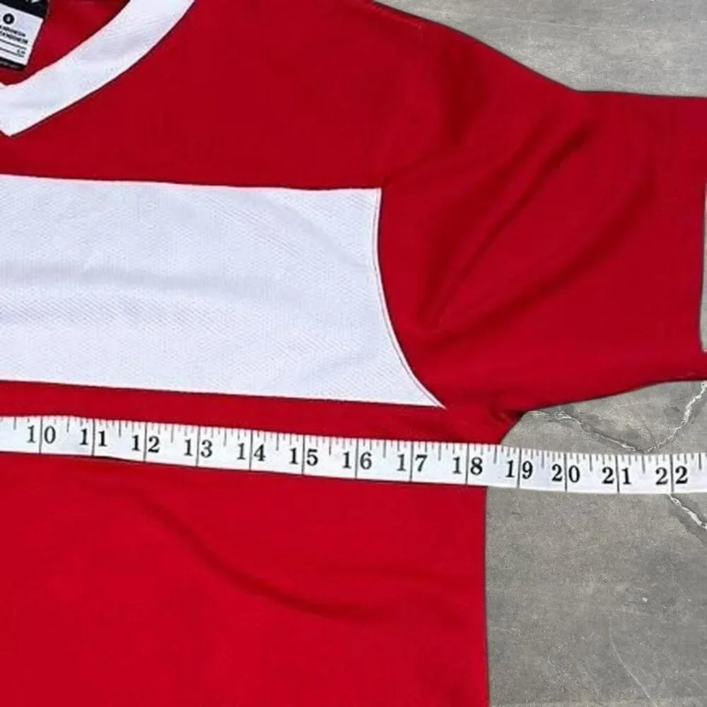 Nike Men's Red T-shirt